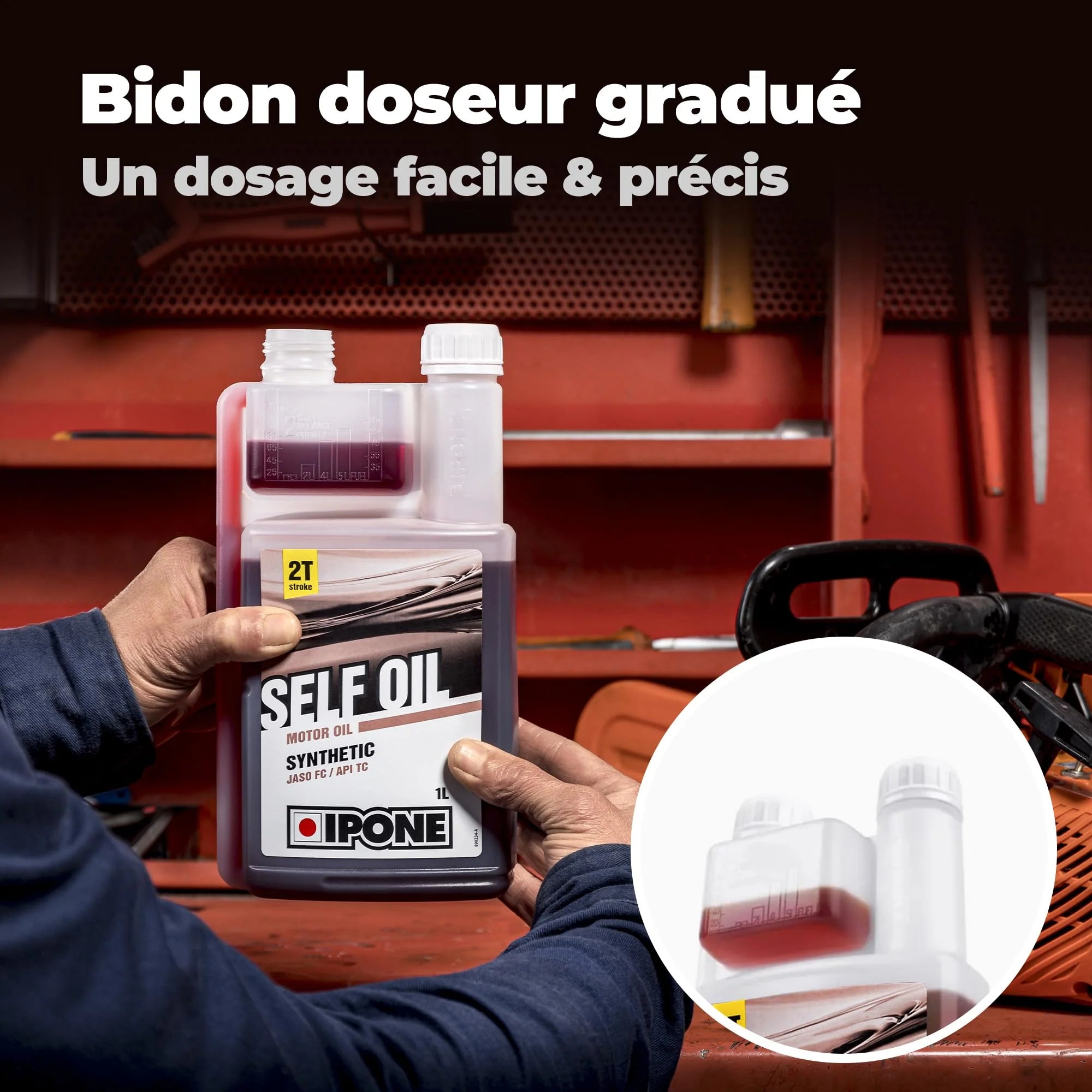 IPONE – Huile Moto Self Oil – Lubrifiant Semi Synthétique - Pour tous les engins 2 temps de Jardinage - senteur Fraise - Lubrification Optimale - Protection Moteur - Bidon 2 Litres