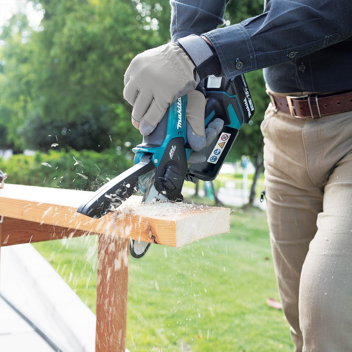 Trononneuse d'élagage 18V LXT guide de 10 cm (Produit seul) - MAKITA DUC101Z