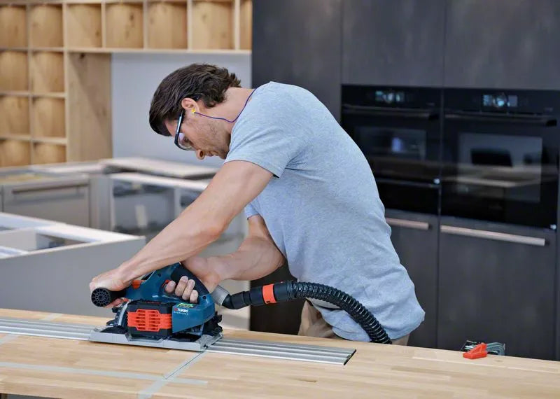 BOSCH COMBI-KIT 4 OUTILS 18V : GSR 18V-90C + GDX 18V-210C + GBH 18V-24C + GSA 18V-28 + 1 BATTERIE 4,0 AH (PROCORE) + 2 BATTERIES 5,5 AH (PROCORE) + GAL 1880CV (L)PROFESSIONAL