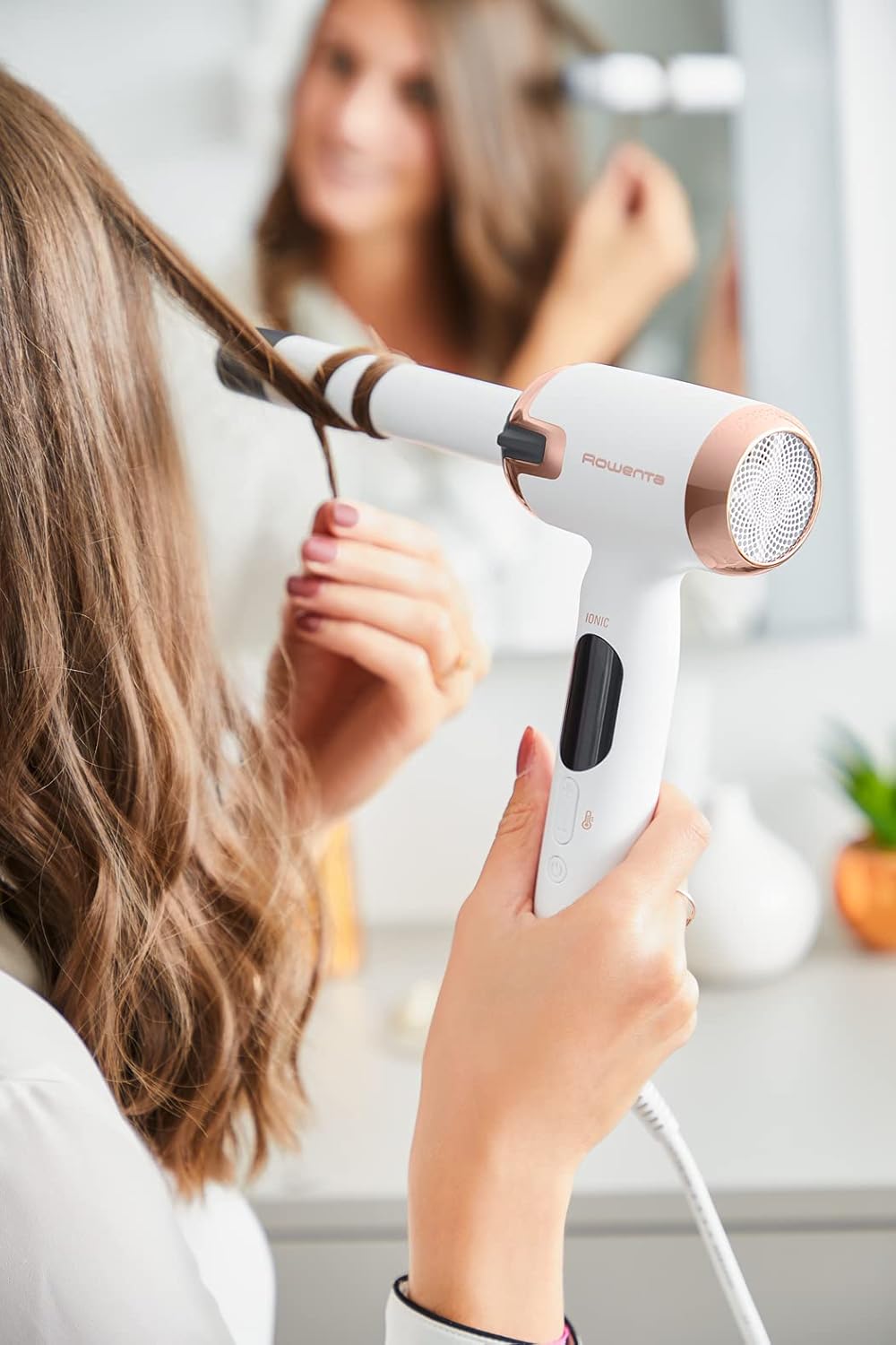 Rowenta Air Care Ultimate Experience Fer à boucler Diamètre 25 mm Forme en L pour un confort total 8 réglages de température de 130 °C à 200 °C Fonction Blanc ionique CF4310F0